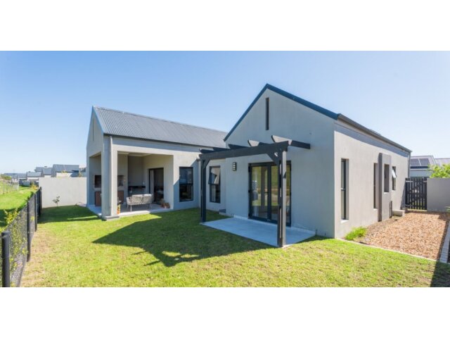  104  Viognier, Aan de Wijnlanden, Eersterivier 